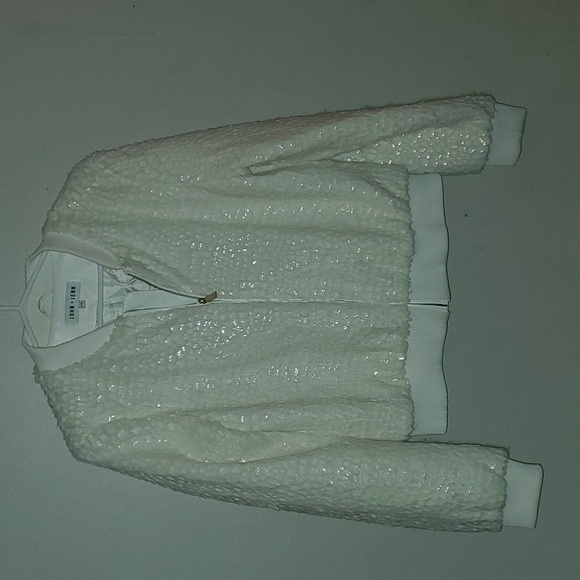 John + Jenn, Large, white - Picture 2 of 4